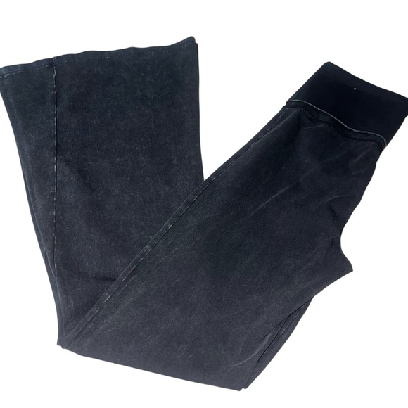 NWOT OFFline Aerie The Hugger High-Waist Super Flare Washed Black Legging S XS - Picture 3 of 5